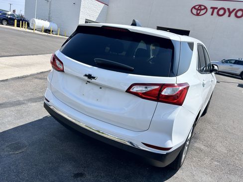 Used 2018 Chevrolet Equinox LT FWD image 5