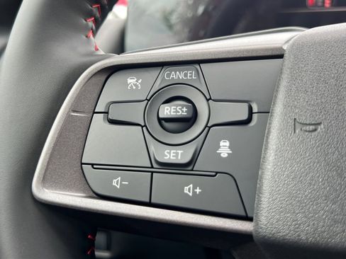 New 2026 Nissan Sentra SR FWD image 10