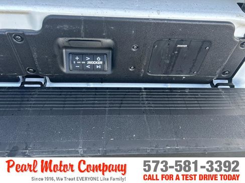 Certified 2024 GMC Sierra 1500 Denali Ultimate image 7