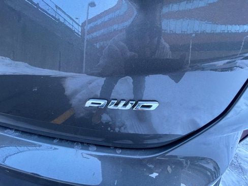 Used 2022 Ford Edge SEL w/ Convenience Package image 9