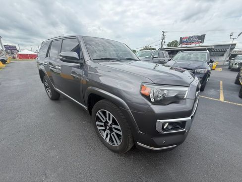Used 2022 Toyota 4Runner Limited AWD/4WD image 1