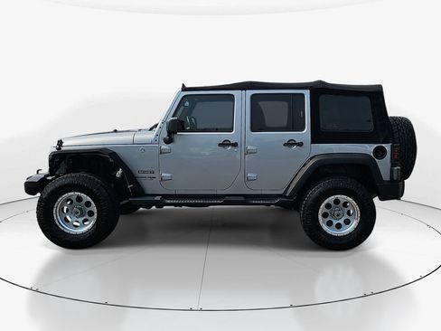 Used 2018 Jeep Wrangler Unlimited Sport S AWD/4WD image 10