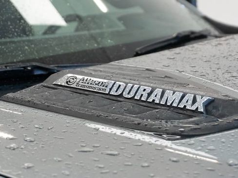 Used 2024 Chevrolet Silverado 3500 LTZ w/ LTZ Premium Package image 12