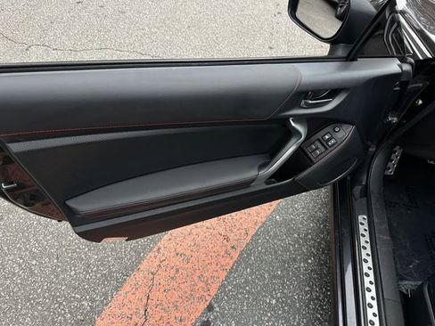 Used 2017 Subaru BRZ Limited w/ Popular Package #3 image 13