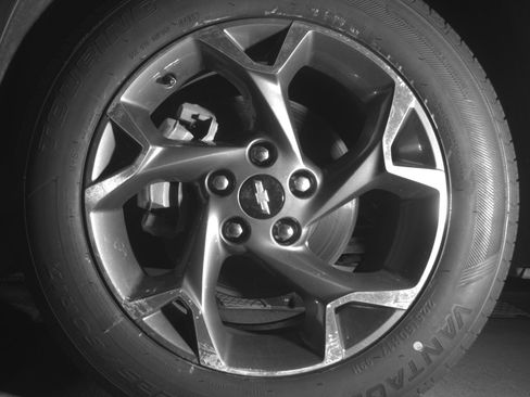 Used 2025 Chevrolet Trax LT image 12