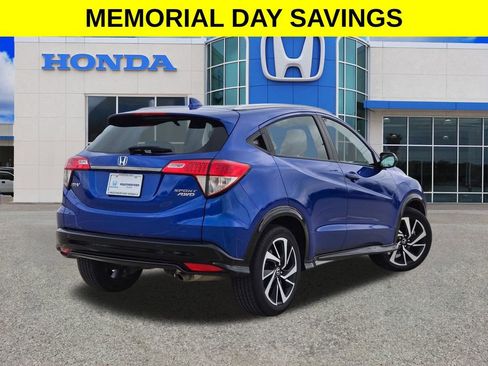 Used 2019 Honda HR-V Sport image 3