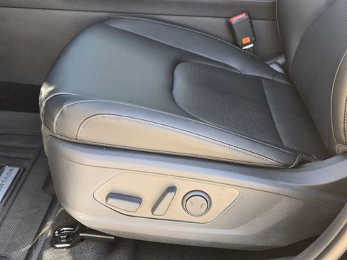 New 2026 Kia Sportage EX image 17