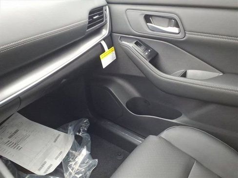 New 2026 Nissan Rogue SV image 23