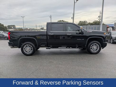 Used 2024 Chevrolet Silverado 2500 LTZ w/ LTZ Plus Package image 3