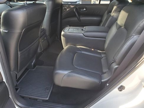 Certified 2022 Nissan Armada SL w/ Midnight Edition Package image 15