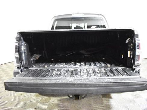 Used 2017 Toyota Tacoma TRD Sport w/ Tow Package (A/T) AWD/4WD image 29