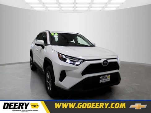 Used 2024 Toyota RAV4 LE image 1