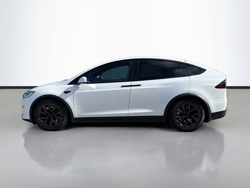 Used 2022 Tesla Model X AWD/4WD image 2