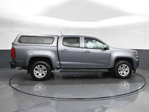 Used 2022 Chevrolet Colorado LT w/ LT Convenience Package image 8