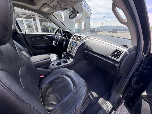 Used 2011 Chevrolet Traverse LT w/ Personal Connectivity Package AWD/4WD image 41