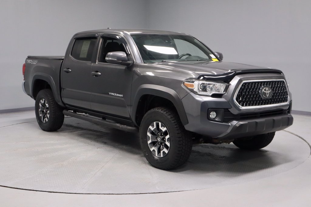Used 2018 Toyota Tacoma TRD Off-Road AWD/4WD image 1