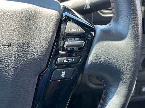 Used 2023 Nissan Frontier PRO-4X w/ Pro-4X Premium Package AWD/4WD image 17