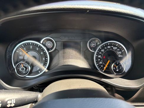 Used 2022 RAM 1500 Big Horn AWD/4WD image 25