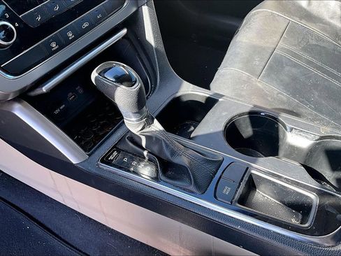 Used 2016 Hyundai Sonata Sport FWD image 8