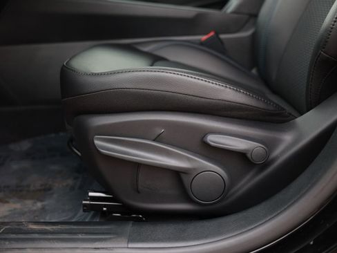 New 2026 Jeep Compass Latitude image 14