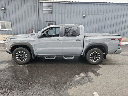 Used 2023 Nissan Frontier PRO-4X w/ Pro Convenience Package image 7