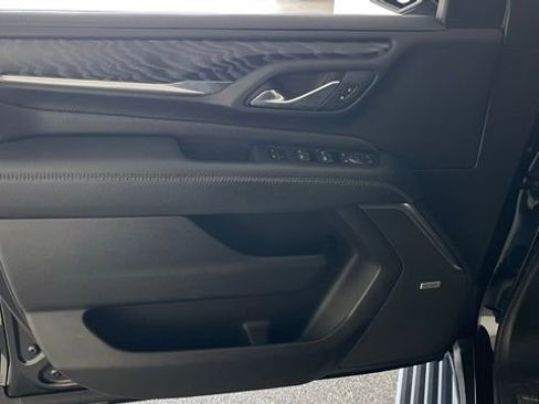 Used 2022 GMC Yukon XL Denali image 35