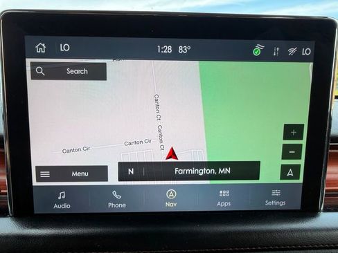 Used 2022 Lincoln Aviator Reserve w/ Equipment Group 201A AWD/4WD image 11