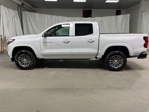 New 2025 Chevrolet Colorado LT w/ LT Convenience Package image 4