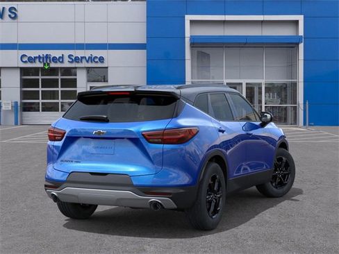 New 2025 Chevrolet Blazer LT w/ Convenience Package image 4