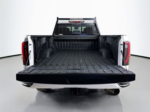 Used 2024 GMC Sierra 3500 AT4 w/ AT4 Premium Plus Package image 28