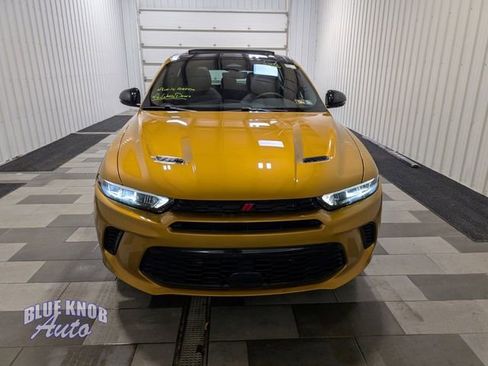 Used 2024 Dodge Hornet R/T Plus w/ R/T Blacktop Package AWD/4WD image 6