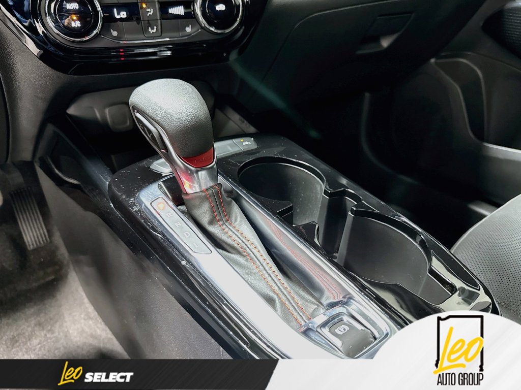 Used 2024 Chevrolet Trax RS w/ Driver Confidence Package FWD image 19