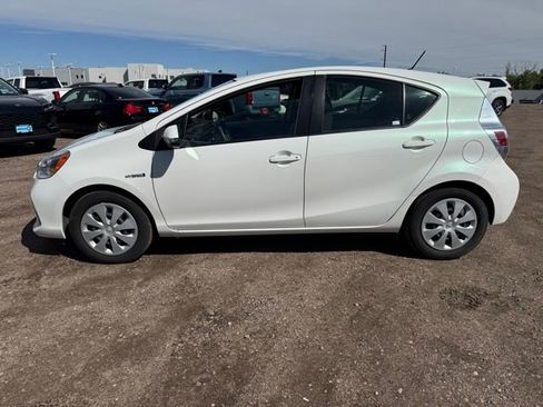 Used 2014 Toyota Prius C Two FWD image 2