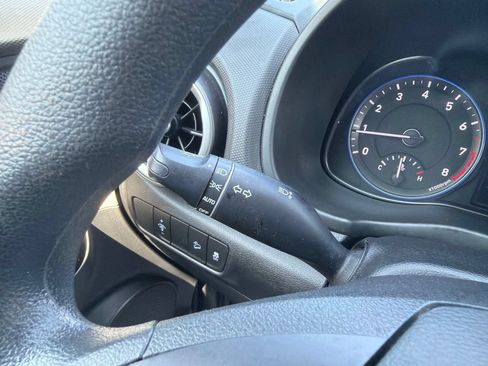 Used 2023 Hyundai Kona SEL w/ Cargo Package AWD/4WD image 31