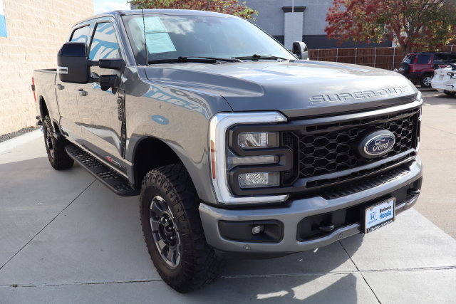 Used 2024 Ford F250 Lariat w/ Lariat Ultimate Package AWD/4WD image 4
