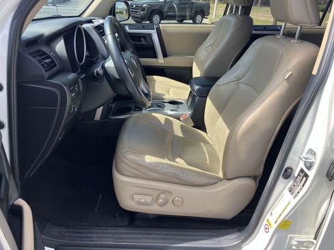 Used 2013 Toyota 4Runner Limited image 14