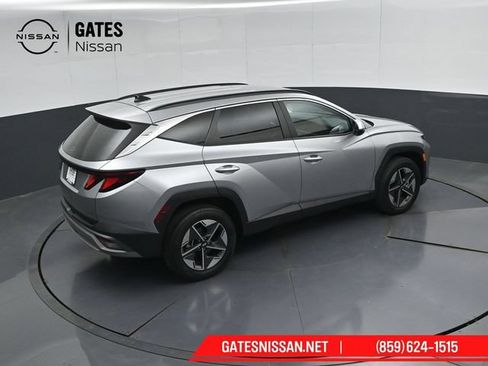 Used 2025 Hyundai Tucson SEL AWD/4WD image 48
