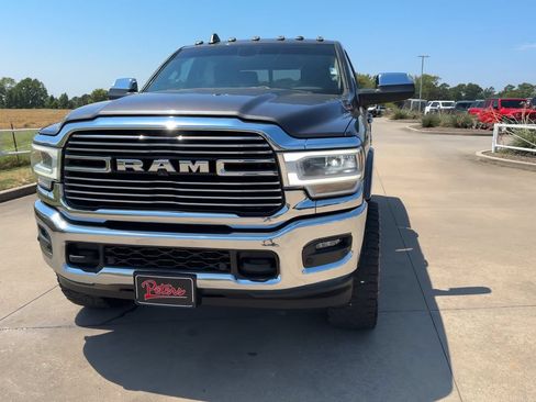 Used 2021 RAM 2500 Laramie AWD/4WD image 4