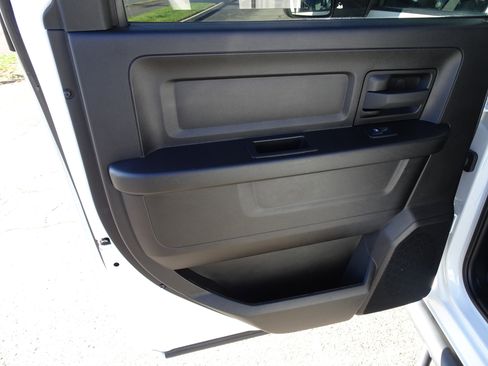 Used 2024 RAM 3500 Tradesman image 18