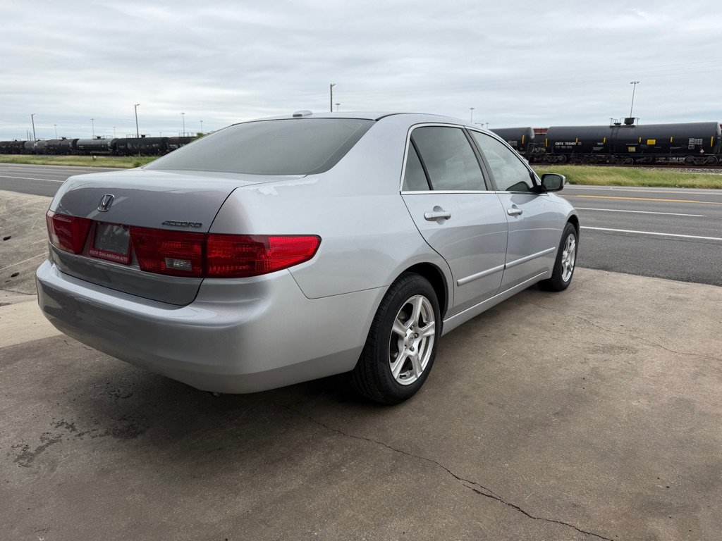 Used 2005 Honda Accord EX-L image 14