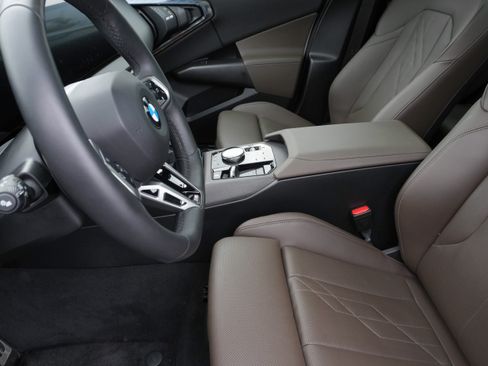 Certified 2025 BMW X3 xDrive30i w/ Premium Package AWD/4WD image 11