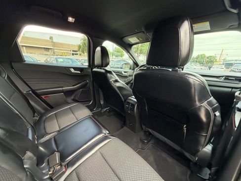 Used 2024 Ford Escape ST-Line w/ Tech Pack #1 FWD image 16
