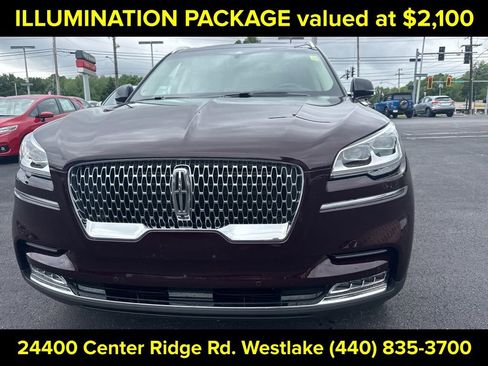 Used 2023 Lincoln Aviator Reserve w/ Equipment Group 201A AWD/4WD image 4