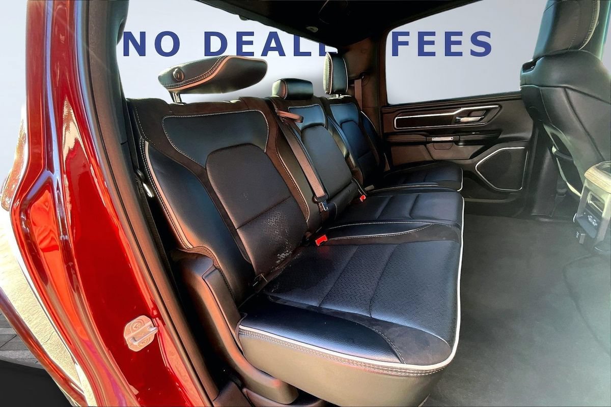 Used 2025 RAM 1500 Laramie AWD/4WD image 26