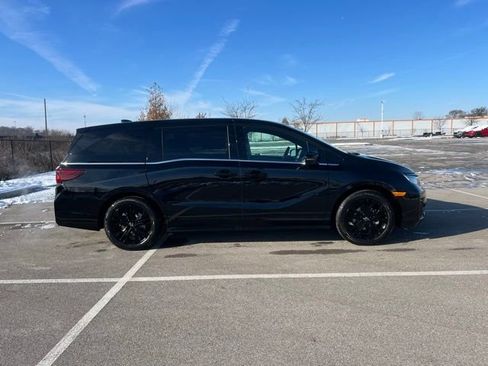 New 2026 Honda Odyssey Sport-L image 9
