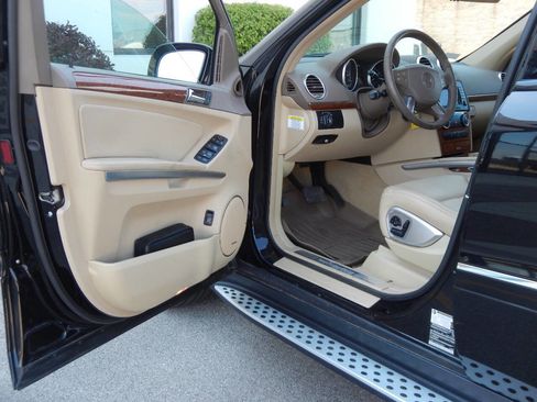 Used 2008 Mercedes-Benz GL 450 4MATIC image 25