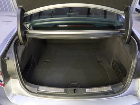 Used 2020 Lincoln Continental Reserve image 28