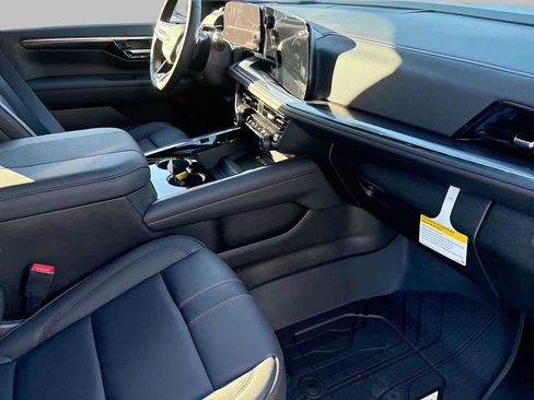 New 2026 Chevrolet Suburban RST w/ Comfort Package image 10