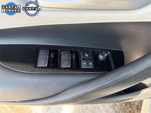 Used 2024 Toyota Corolla SE w/ SE Package image 24