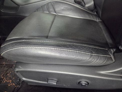 Used 2016 Dodge Challenger SRT Hellcat RWD image 11